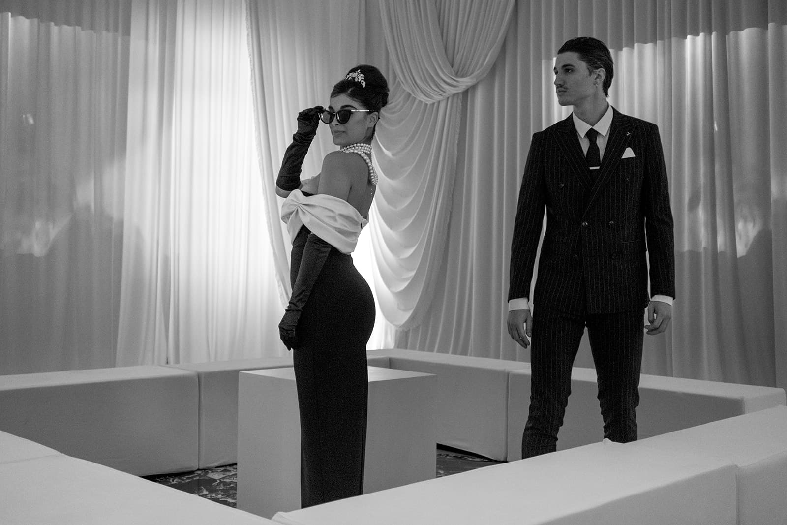 Old Hollywood atmosphere